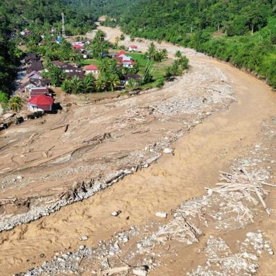Batu Busuk Kelurahan Lambung Bukit, Kecamatan Pauh, Kota Padang, Sumatera Barat